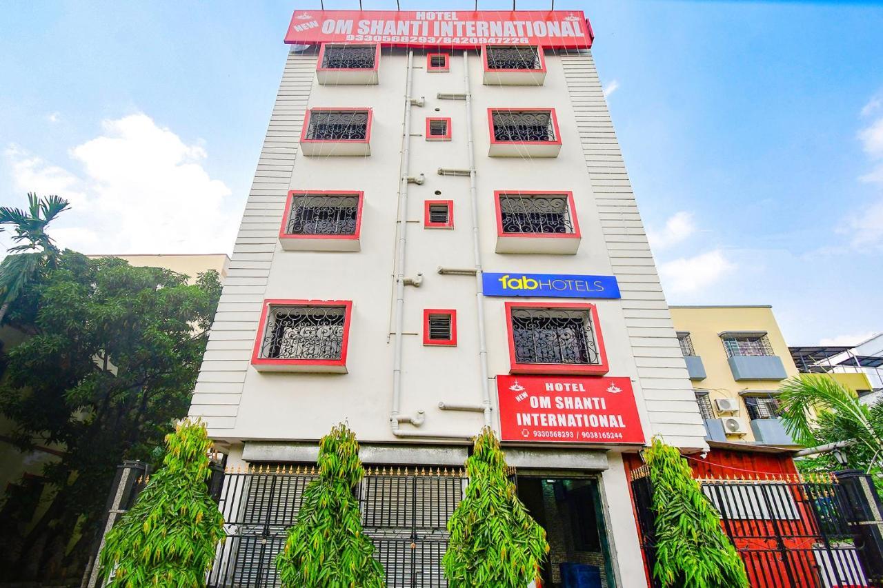 Fabexpress Om Shanti International Kolkata Eksteriør bilde